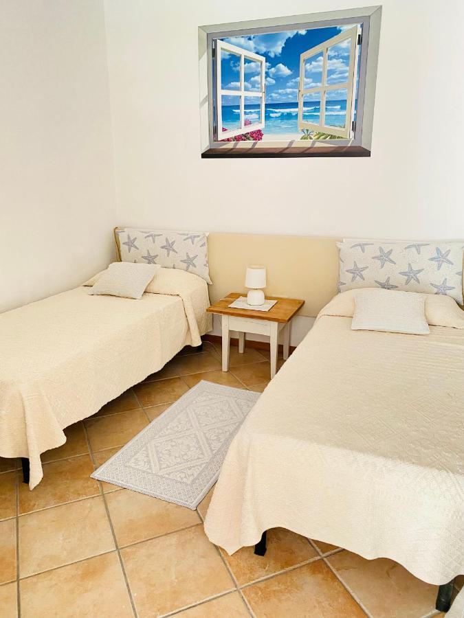 La Casa Blu Vila San Pantaleo Exterior foto