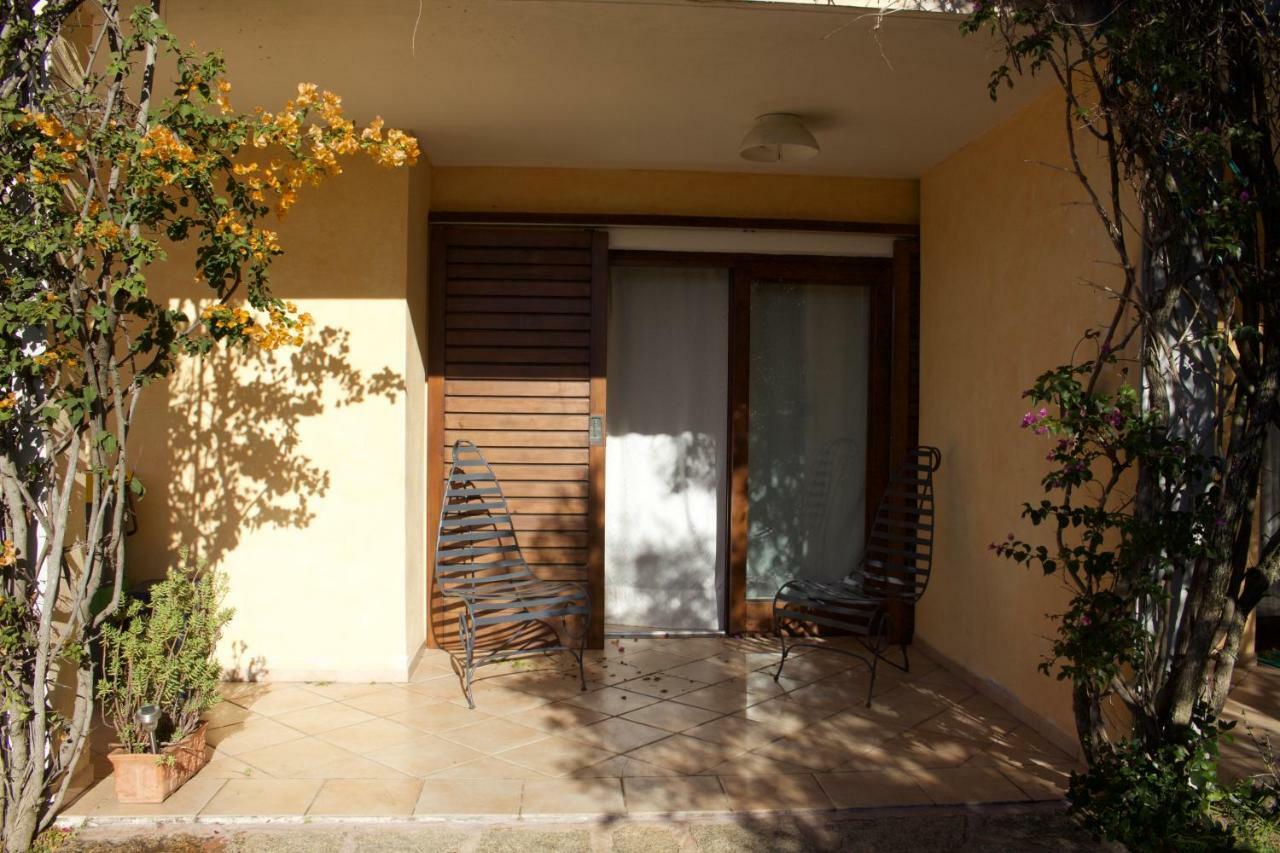 La Casa Blu Vila San Pantaleo Exterior foto